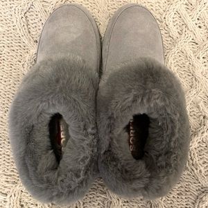 NWT 🎉 Sorel slippers
